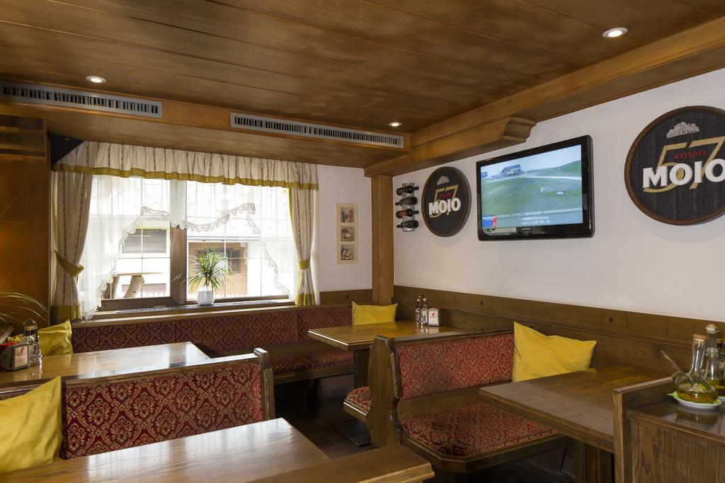Hotel Chalet Olympia Monguelfo-Tesido / Welsberg-Taisten Exterior photo